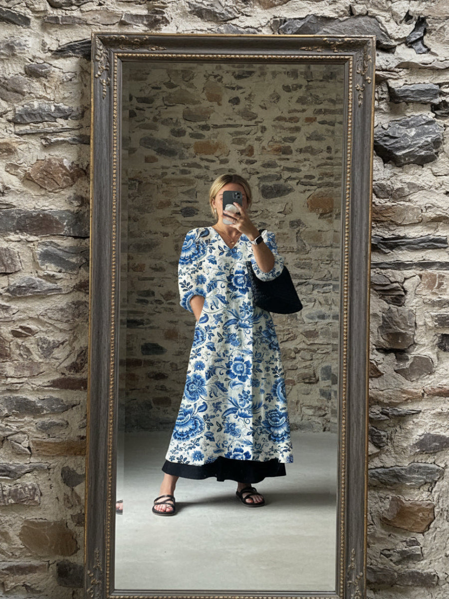Mia | Elegantní šaty s florálním potiskem