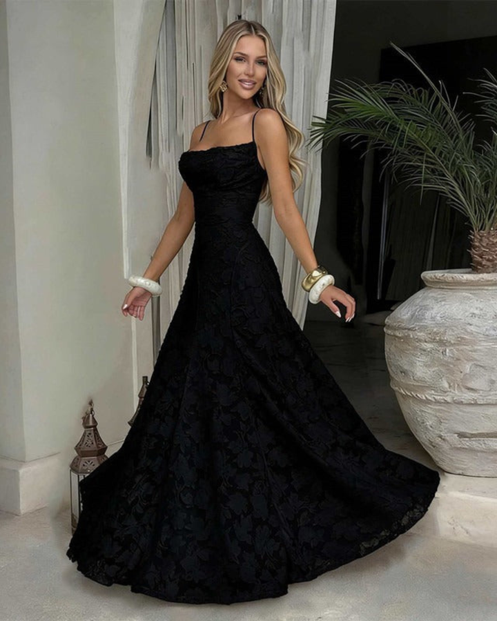 SOFIA | Elegantní krajkové maxi šaty
