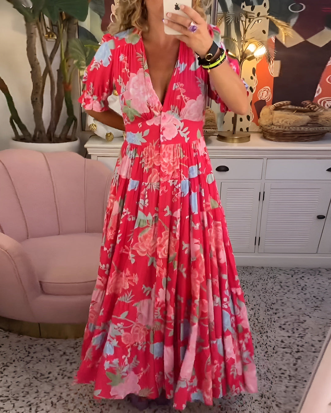 Janet | Elegantní šaty s květinovým potiskem a výstřihem do V