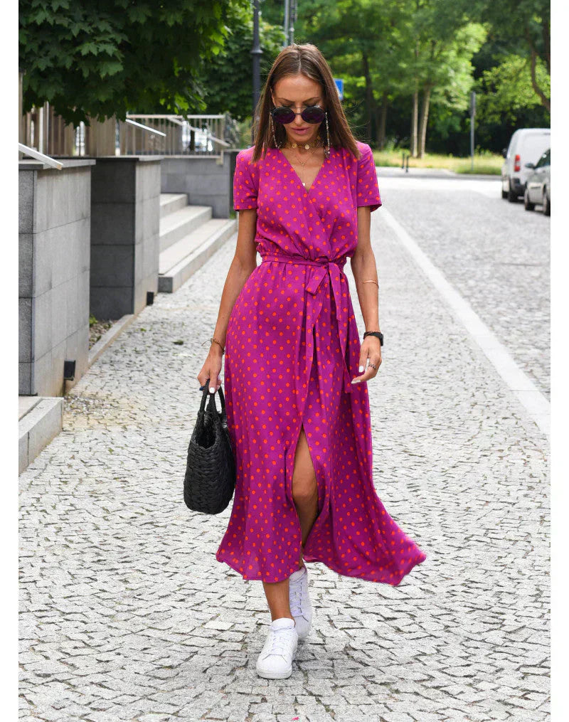 Julia – elegantní šaty s výstřihem do V a tvarujícím střihem