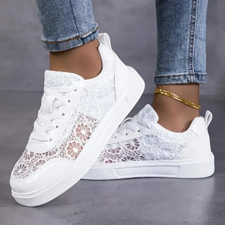 Women's mesh sports sneakers for everyday wear