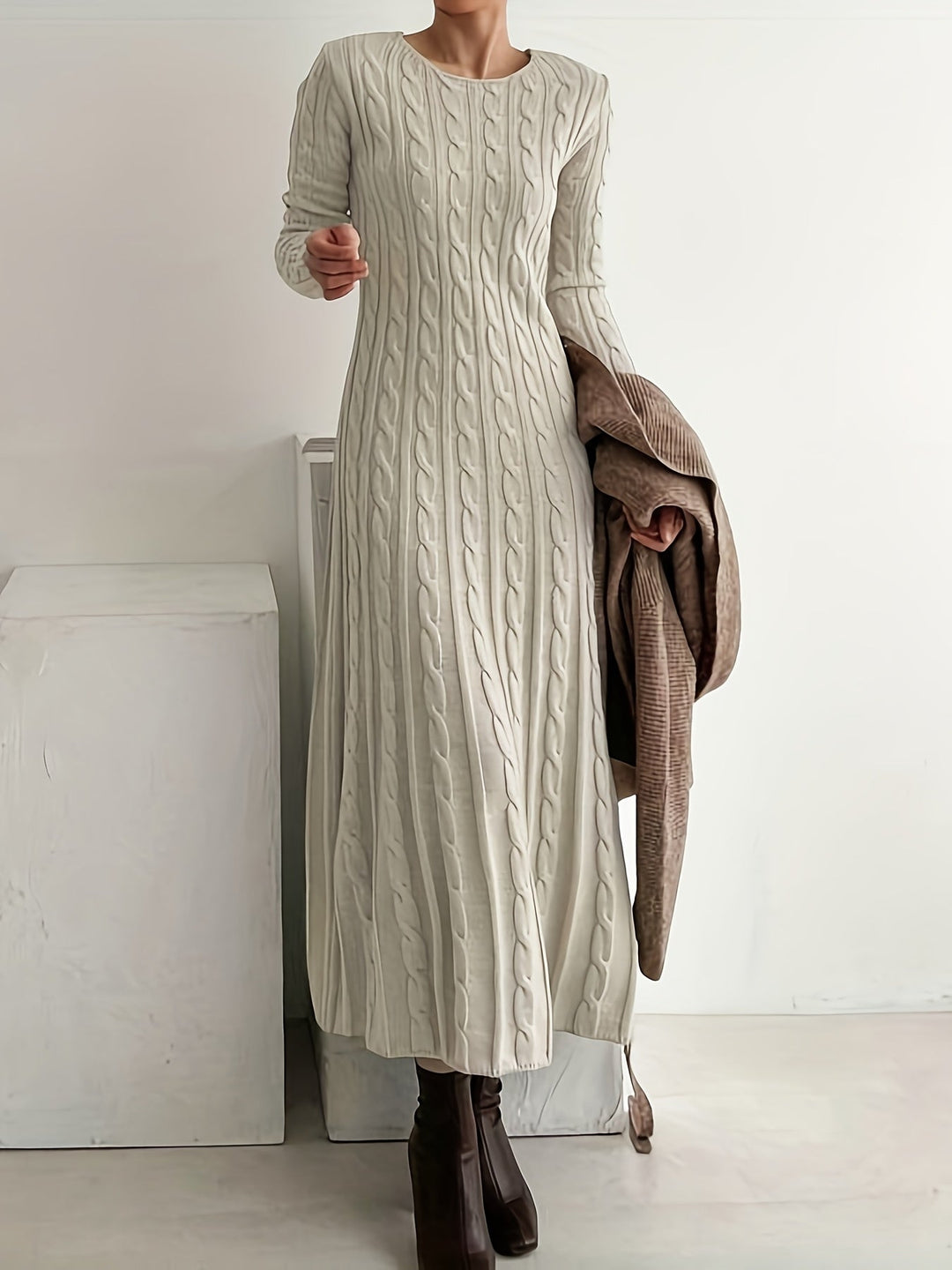 Maeve - Elegant Knit Dress